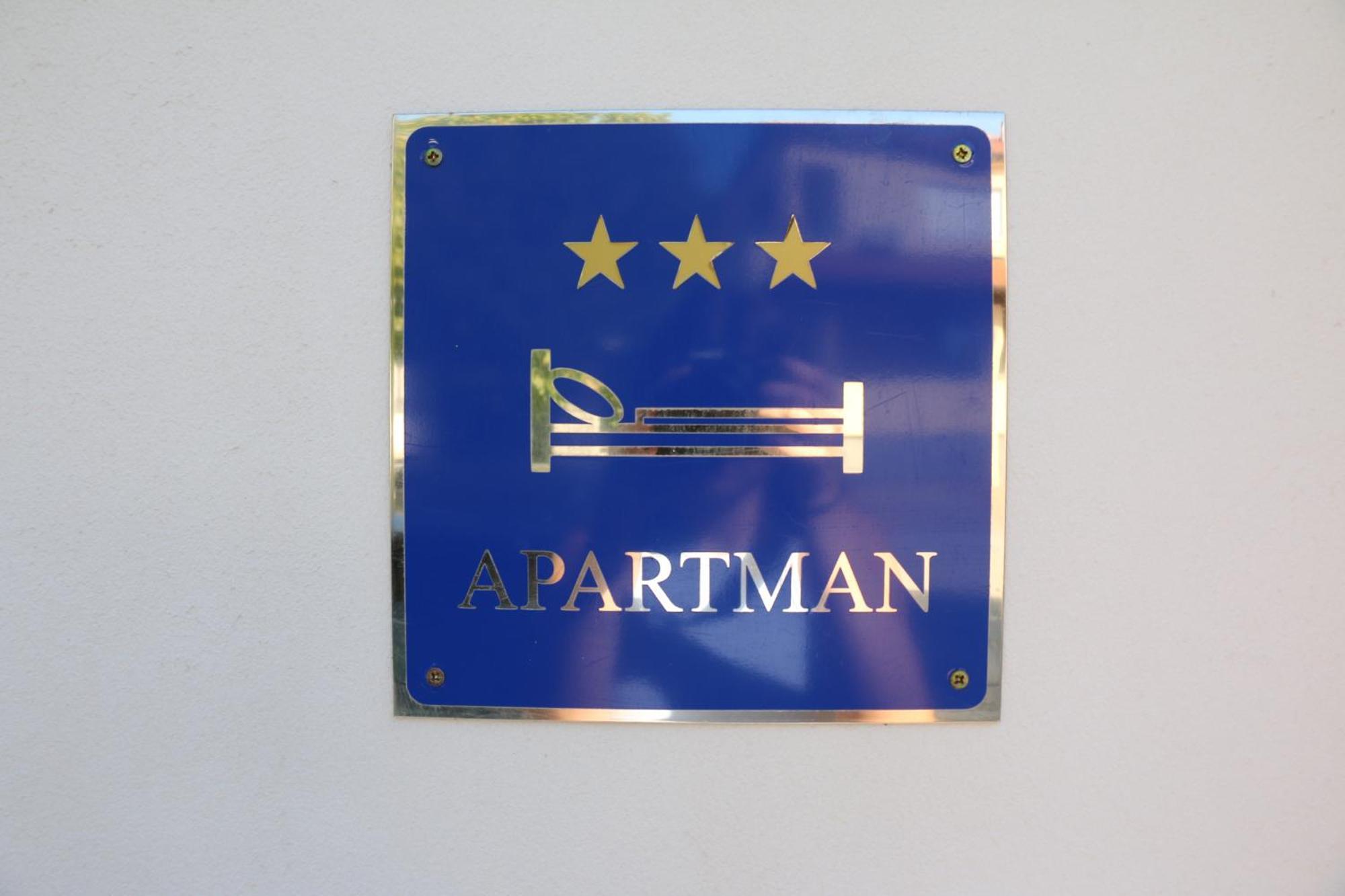 Apartmani Suhi Brod Medulin Buitenkant foto