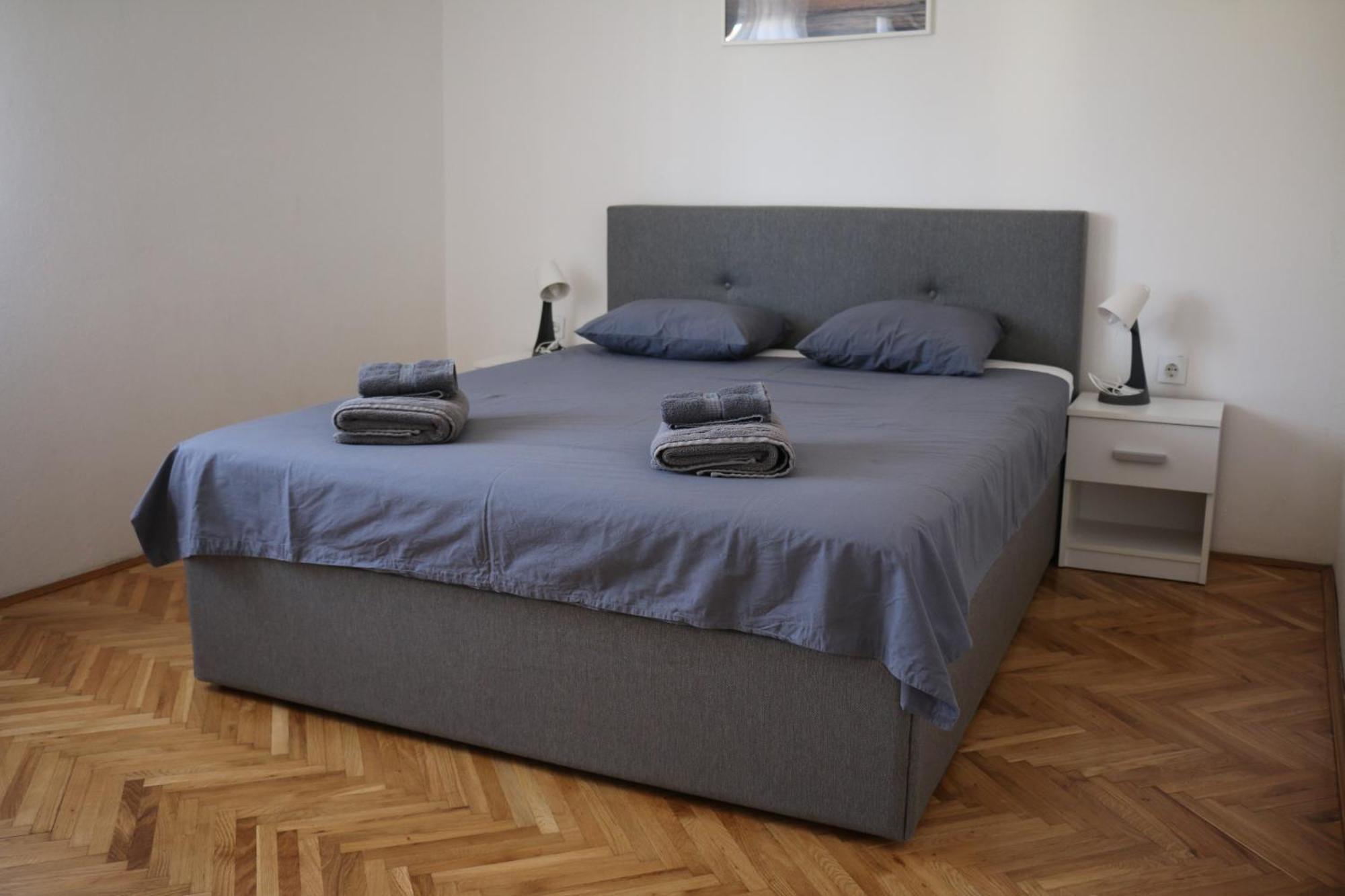 Apartmani Suhi Brod Medulin Buitenkant foto