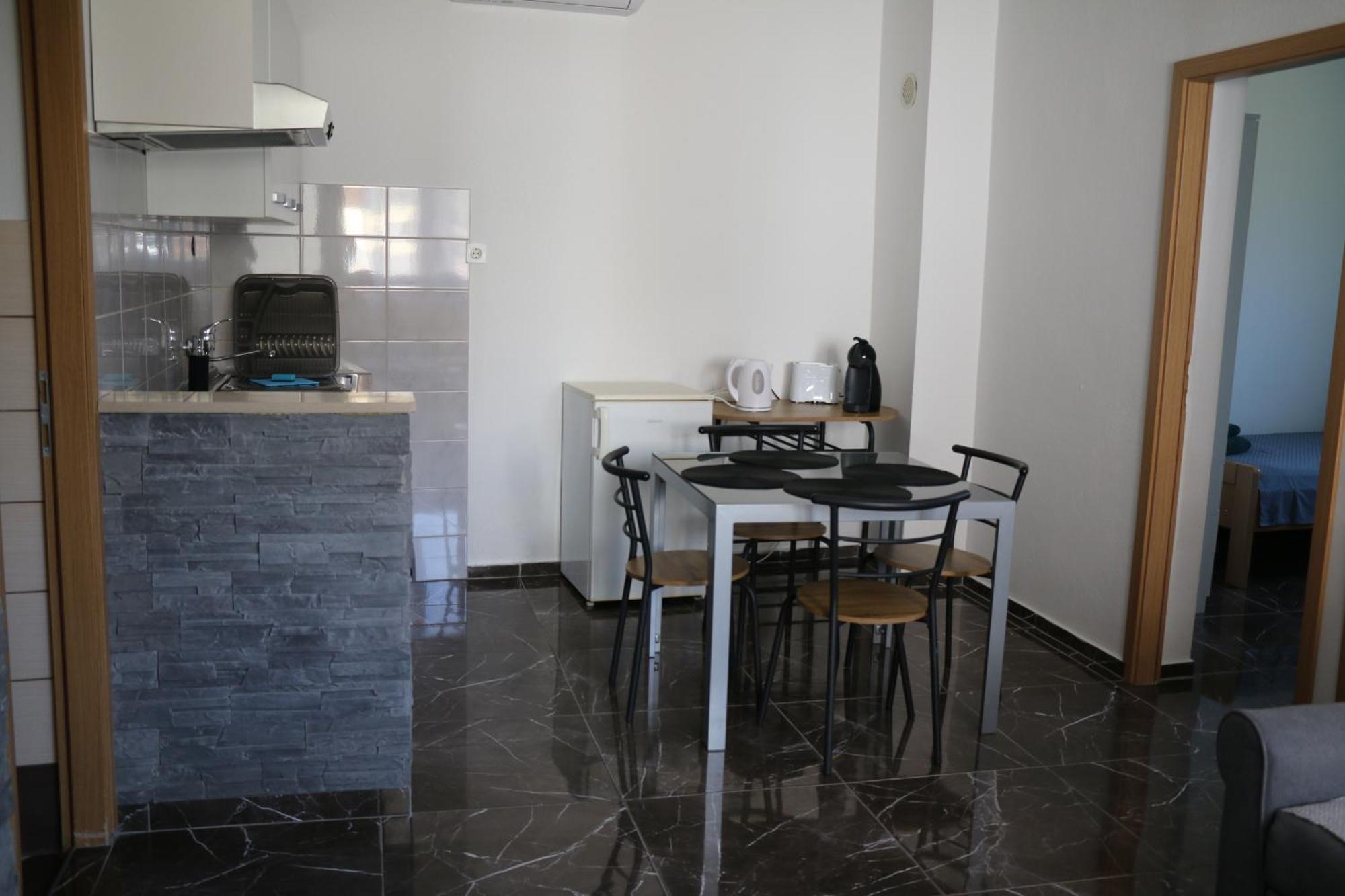 Apartmani Suhi Brod Medulin Buitenkant foto